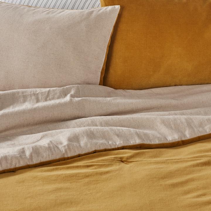 Actual product image La Redoute Interieurs Velvet (180 x 230 cm)