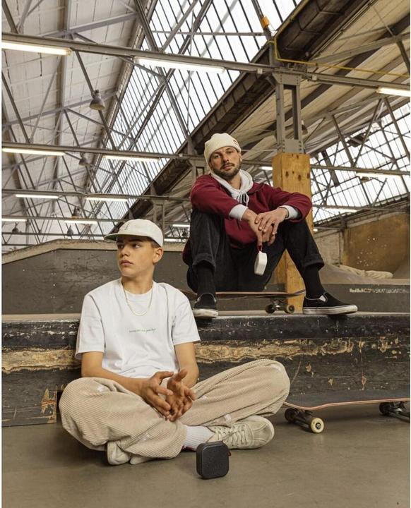 Actual product image Hama Pocket 3.0 (14 h)