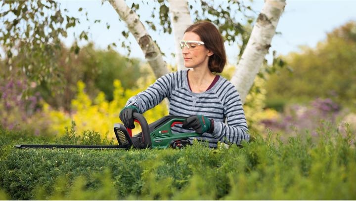 Produktbild Bosch Home & Garden UniversalHedgeCut 18V-50 (Akkubetrieb)