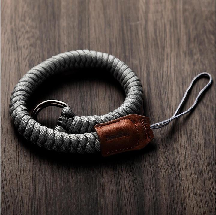 Immagine prodotto SmallRig 5055 Polsino universale intrecciato (Cinturino da polso)