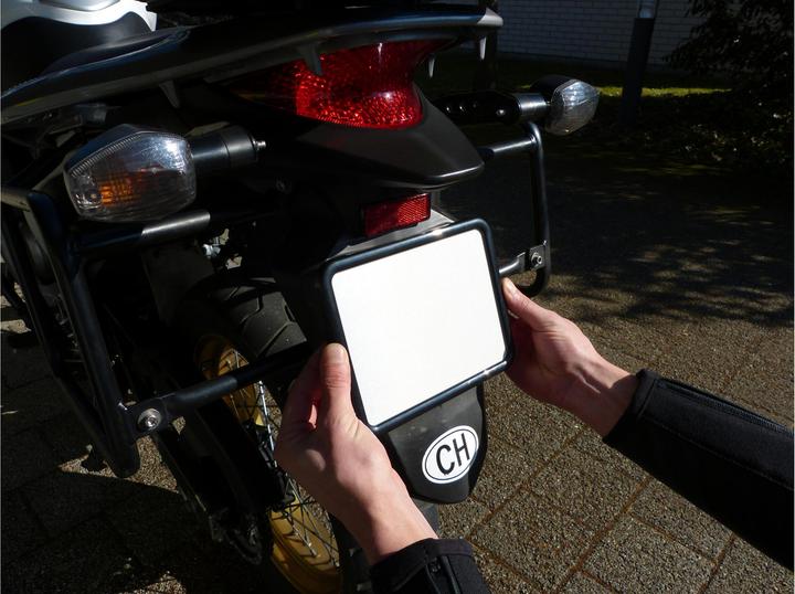 Image du produit Easyklick Support de plaque d'immatriculation pour motocyclette (Arrière, Universel)