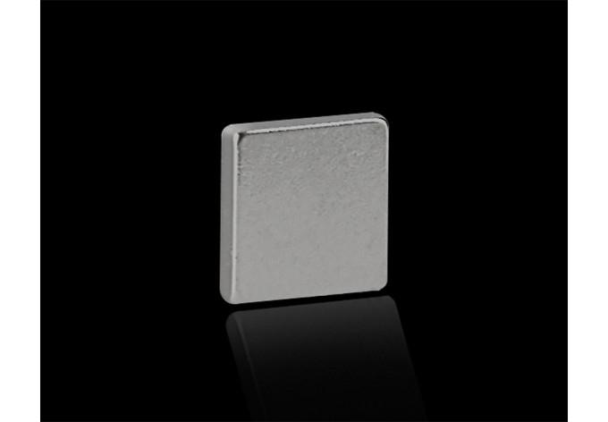 Immagine prodotto Livingwalls Magnete per pannello pop-up magnetico metallico 1 (1 x 1 cm)