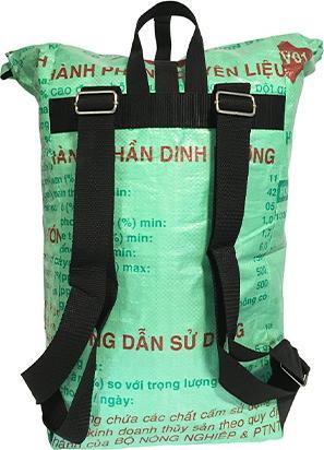 Image du produit Bekos Upcycling - Sac à dos de coursier fabriqué à partir de sacs d'aliments pour poissons recyclés, vert (40 l)