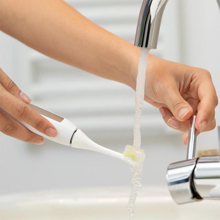 Actual product image Silk'n ToothWave