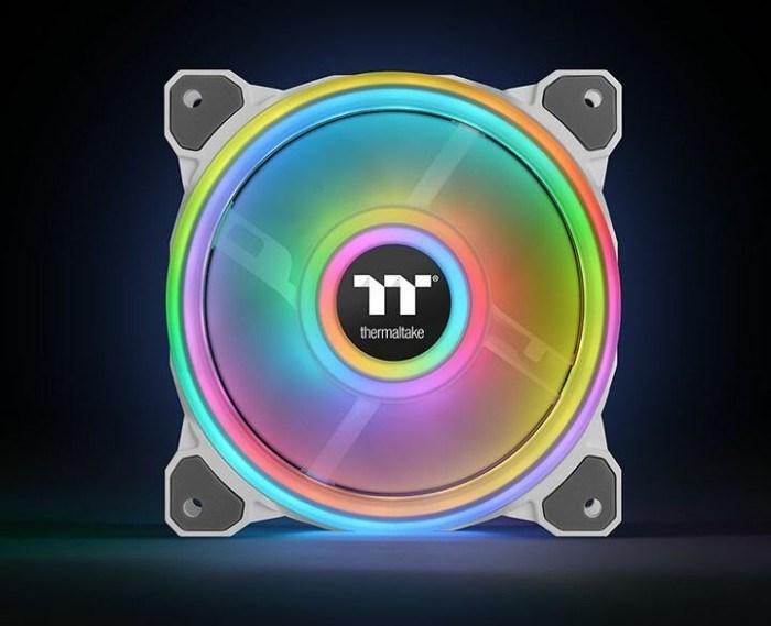 Produktbild Thermaltake Riing Quad 12 RGB TT Premium Edition (120 mm, 3 x)