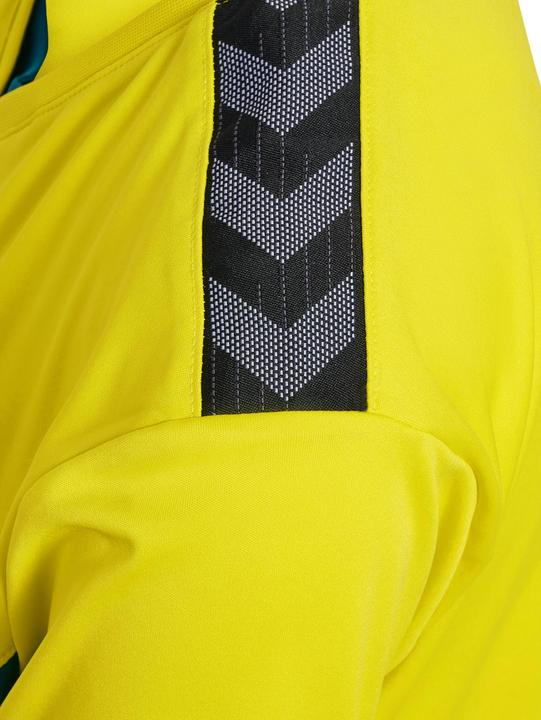 Actual product image hummel Authentic (M)