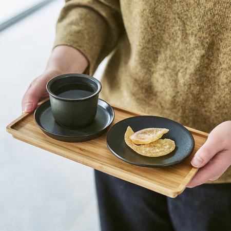 Image du produit KINTO Leaves To Tea - Tasse et soucoupe - Noir 160 Ml (1 x)