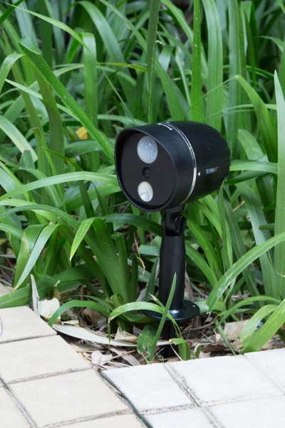 Produktbild Technaxx Überwachungskamera HD Aussenkamera mit LED Lampe TX 106 (1280 x 720 Pixels)