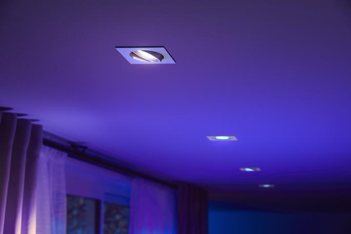 Produktbild Philips Hue White & Color Ambiance Centura (350 lm, GU10)
