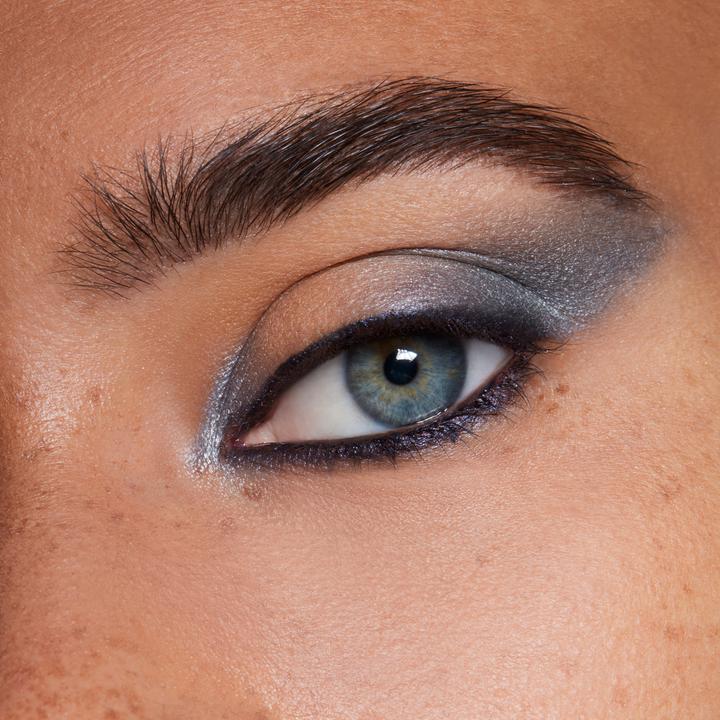 Actual product image MAC Cosmetics Extra Dimension Eye Shadow (Evening Grey)