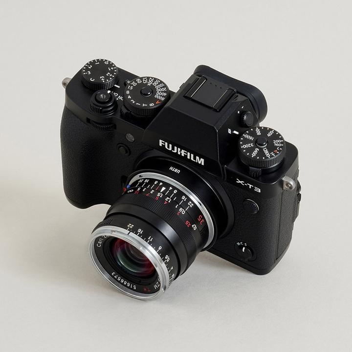 Produktbild Urth Lens Mount Adapter: Compatible with Leica M Lens to Fujifilm X Camera Body