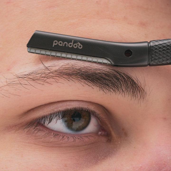 Immagine prodotto Pandoo Rasoio per sopracciglia nero