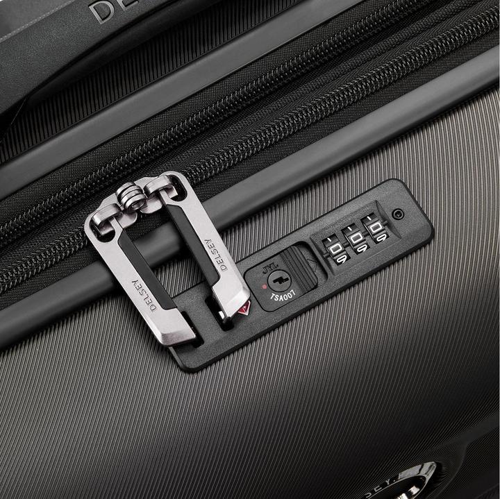 Actual product image Delsey Air Armour Slim -matkalaukku, musta (40 l)