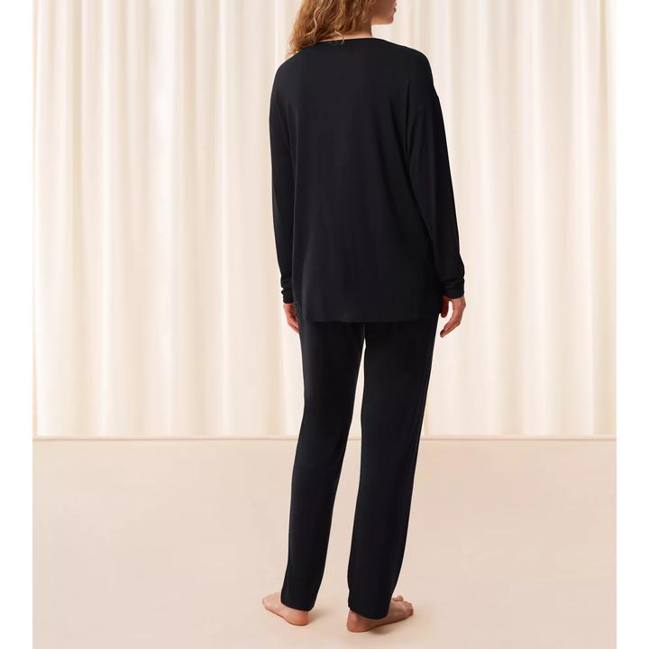 Actual product image Triumph Pyjama Timeless Sensuality (40)