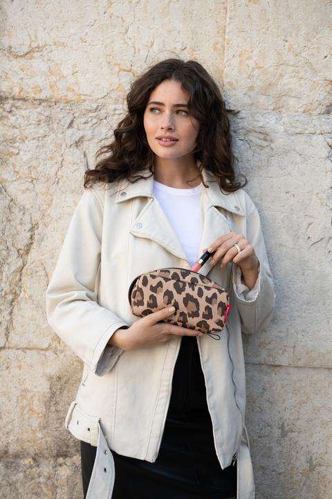 Actual product image reisenthel multicase leo macchiato