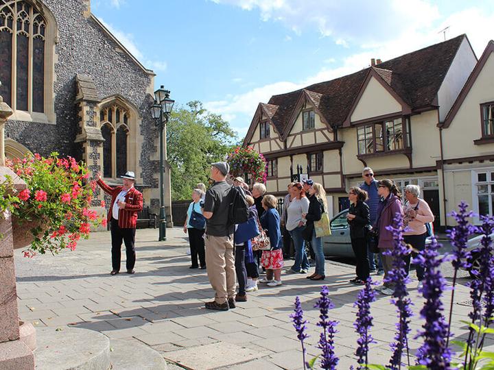 Produktbild Smartbox Auf den Spuren von Inspector Barnaby®: 9-stündige Bustour ab London für 2 Personen (2 Personen)