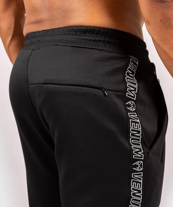 Produktbild Venum Club 212 Joggers – Black/White (XL)