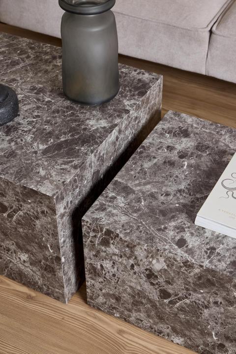 Produktbild AC Design Dice Couchtisch Travertin-Rohpapier (58 x 58 x 40 cm)