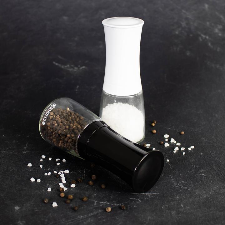 Actual product image Kyocera Spice Mill, Ceramics/Plastic, Black, 6.3 x 6.3 x 15.8 cm (Various spices)