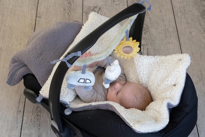 Actual product image Smiffys Nijntje Fluffy Car Seat Toy Blue