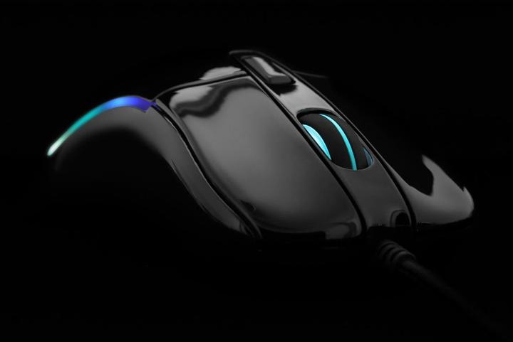 Actual product image Deltaco RGB USB gaming mouse with glossy look (Cable)
