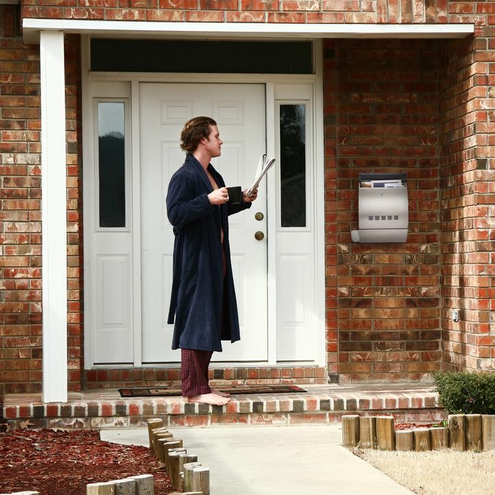 Actual product image Relaxdays Mailbox