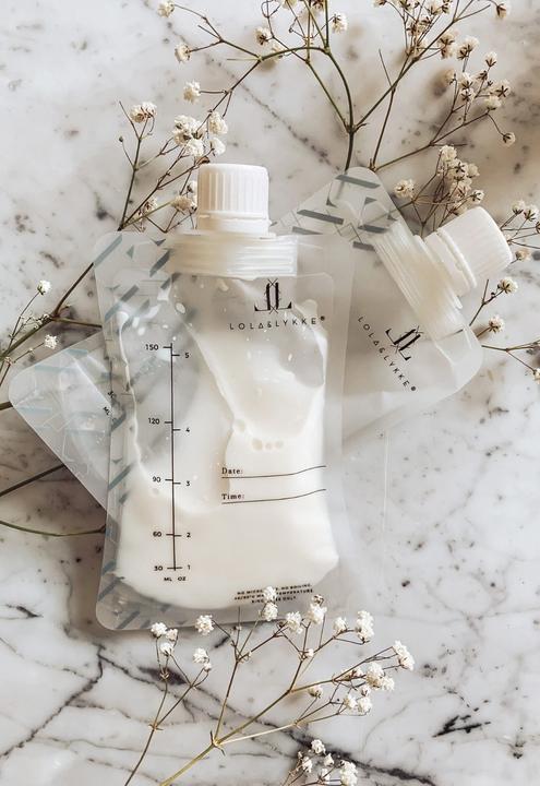 Produktbild Lola&Lykke Muttermilchbeutel und Adapter