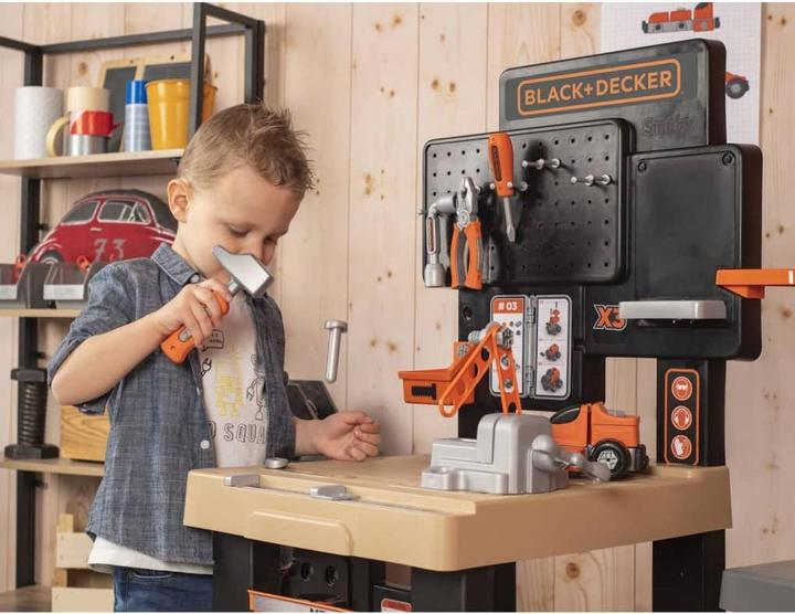 Immagine prodotto Smoby Black+Decker Mega Workbench Center