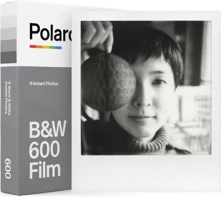 Actual product image Polaroid B&W 600 (Polaroid 600)