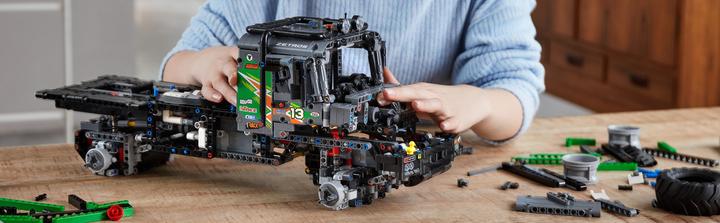 Image du produit LEGO Camion tout-terrain Mercedes-Benz Zetros (42129, LEGO Technic)