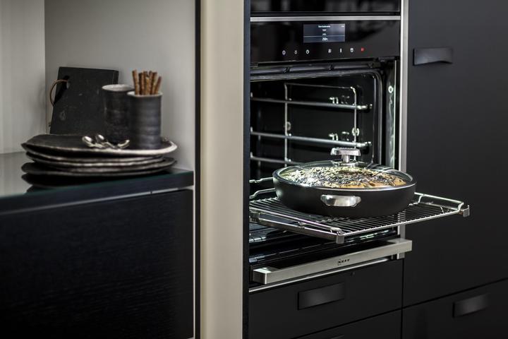 Actual product image Scanpan 68113200 Chef frying pan - Pro IQ, 32 cm (Frying pan, Aluminium, Stainless steel, Steel, 32 x 10.50 cm)