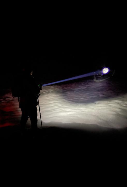 Produktbild Nordride Taschenlampe LED Spot Long Range R, 1100 Lumen, IP65, USB-C (21.90 cm, 1100 lm)