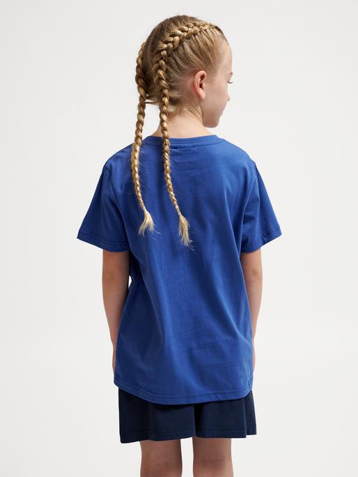 Actual product image hummel hmlTRELLE T-SHIRT S/S (104)