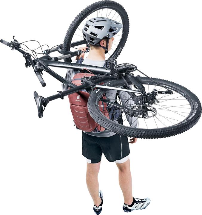 Actual product image Deuter Attack (20 l)