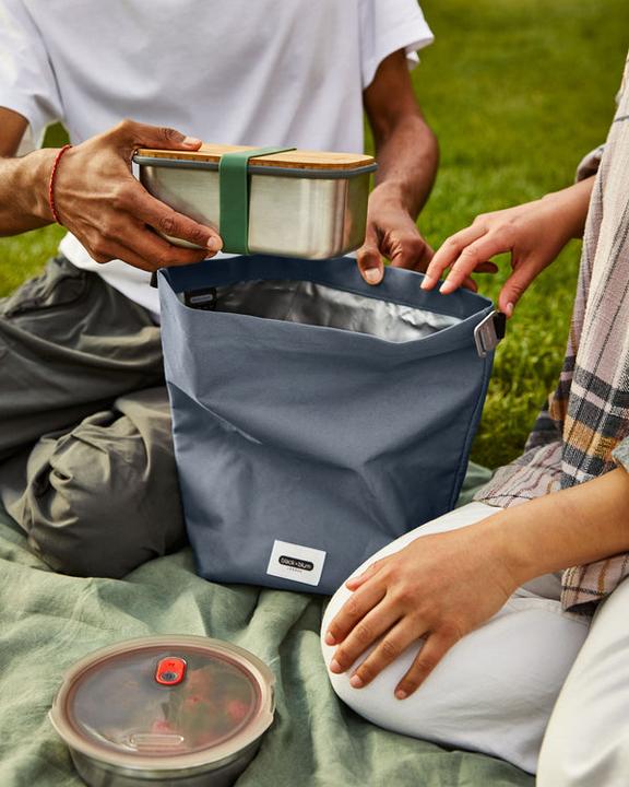 Actual product image Black + Blum Lunch Bag