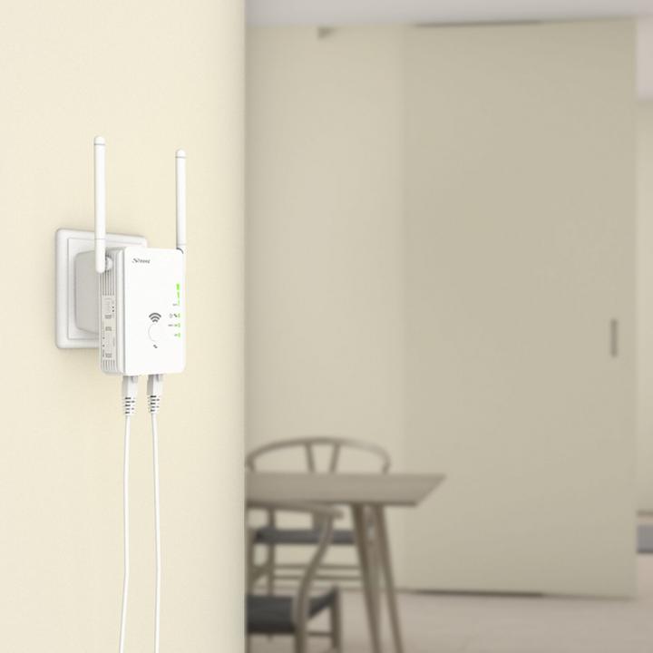 Actual product image Strong Universal Repeater 300 (300 Mbit/s)