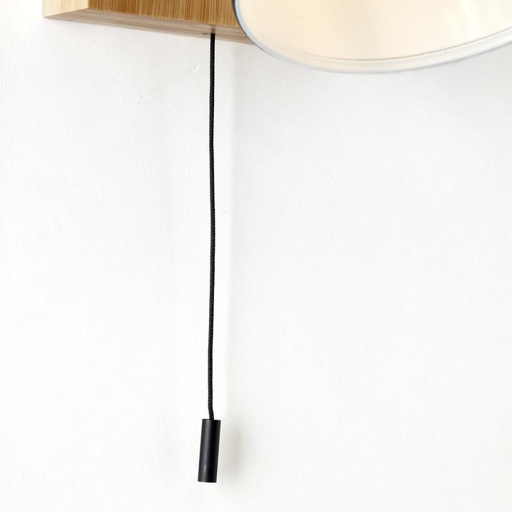 Immagine prodotto Brilliant Lampada da parete Celia nero opaco/bambù Metallo/bambù Interruttore a strappo 1x D4 (E14)