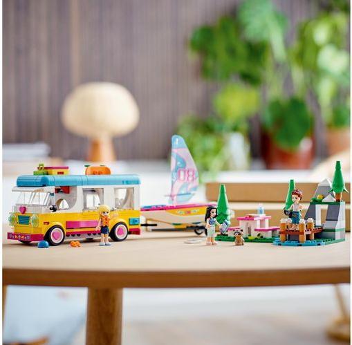 Immagine prodotto LEGO Friends 41681 Camper della foresta e barca a vela (41681, LEGO Friends)