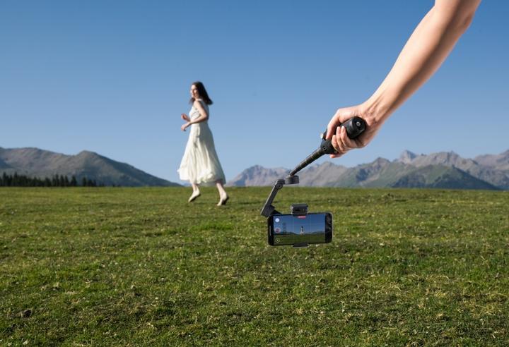 Immagine prodotto DJI Osmo Mobile 8 (Smartphone, 0.37 kg)