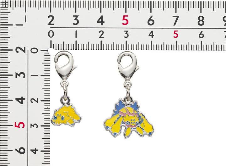 Actual product image Pokémon Pokemon Center 2022 - Charm Keychain - 2 pieces