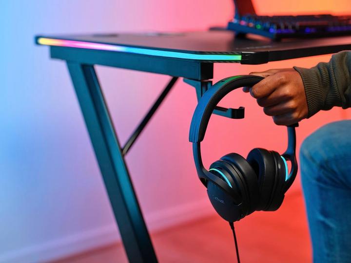 Produktbild Trust GXT 709 Luminus Gaming LED-Schreibtisch