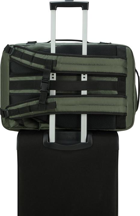 Produktbild American Crew Urban Track Dark Khaki (44 l)