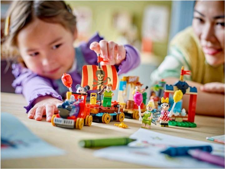 Image du produit LEGO Train d'anniversaire (43212, LEGO Disney)