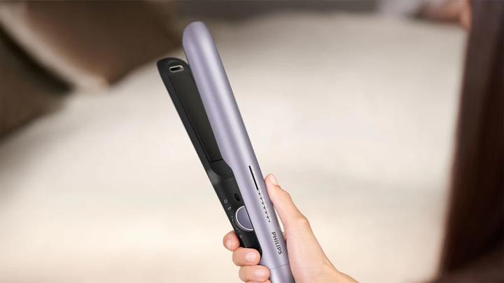 Actual product image Philips 7000 Series BHS742/00