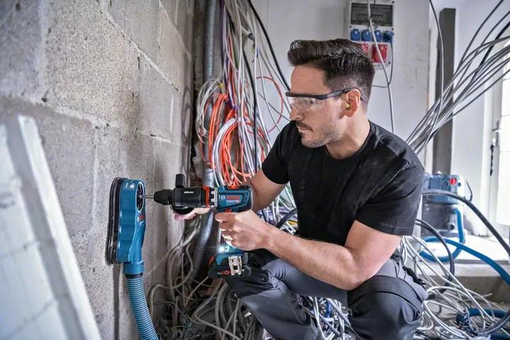 Produktbild Bosch Professional GSR18V-90FC