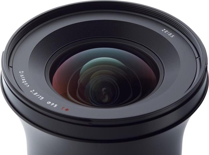 Image du produit Zeiss Milvus 2.8 / 15mm ZF.2 Nikon F (Nikon F, Plein format)