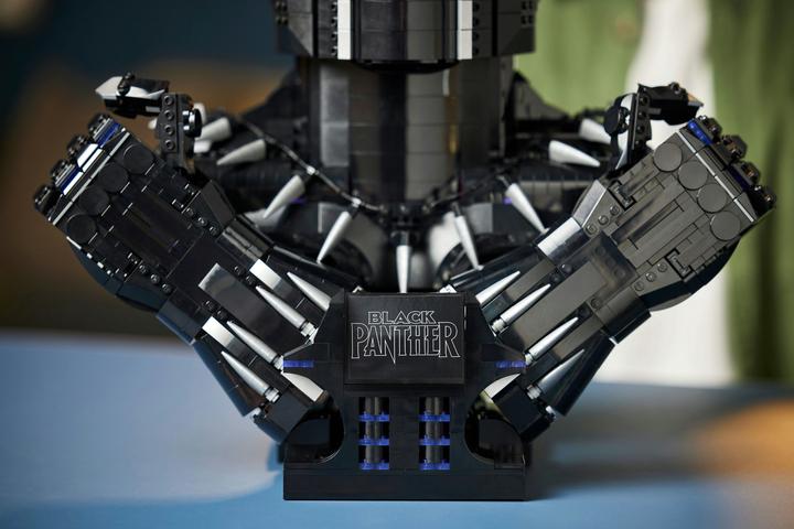 Produktbild LEGO Black Panther (76215, LEGO Marvel, LEGO Seltene Sets)