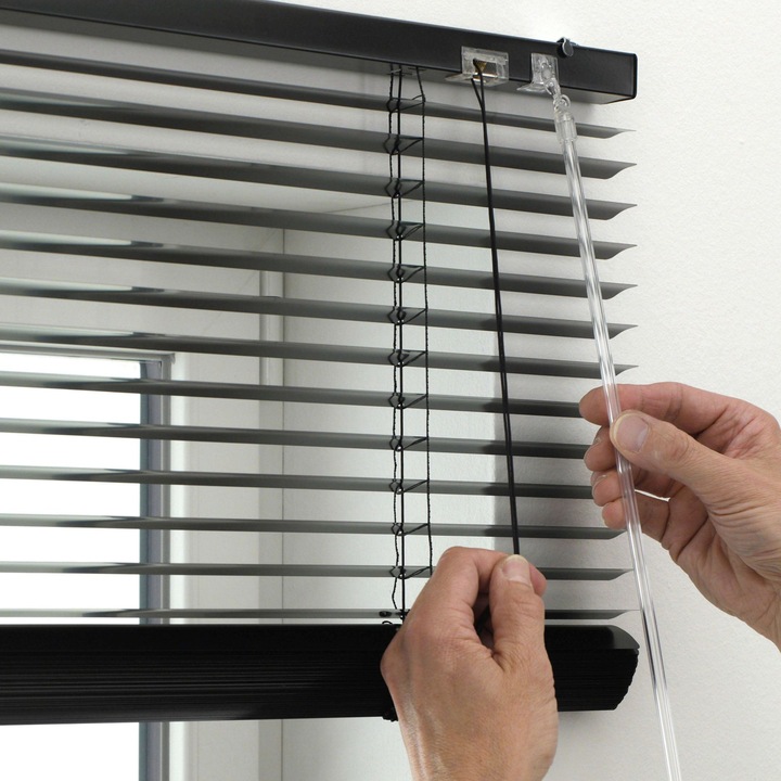 Produktbild Gardinia Aluminium Jalousie Schwarz, 50 x 175 cm (58 x 3.5 x 7 cm)