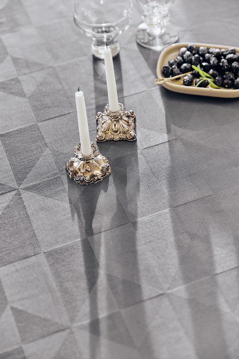 Actual product image Compliments Wind Damask (320 x 160 cm)