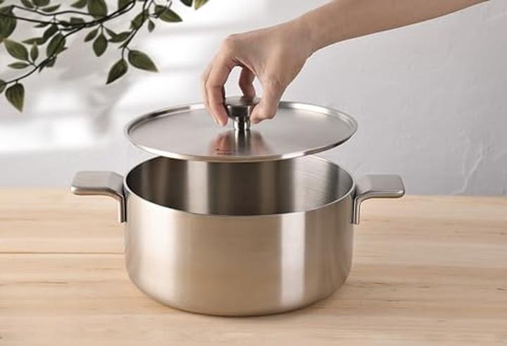 Actual product image MasterPRO Alessi Saucepan Set Casserole 202428 cm Lid 16202428 cm (Pan set + pot set, Stainless steel)